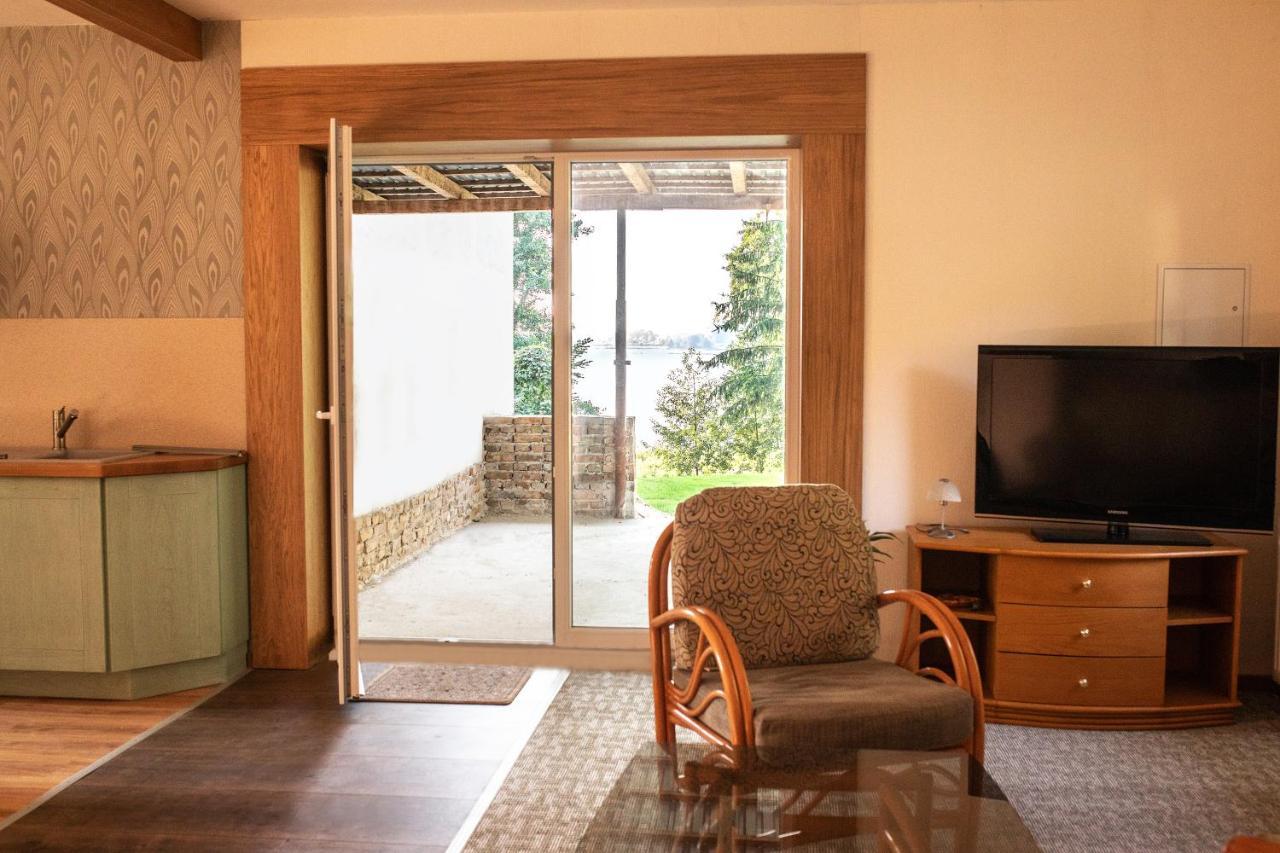 Ferienwohnung Direkt Am Potzlower See Экстерьер фото