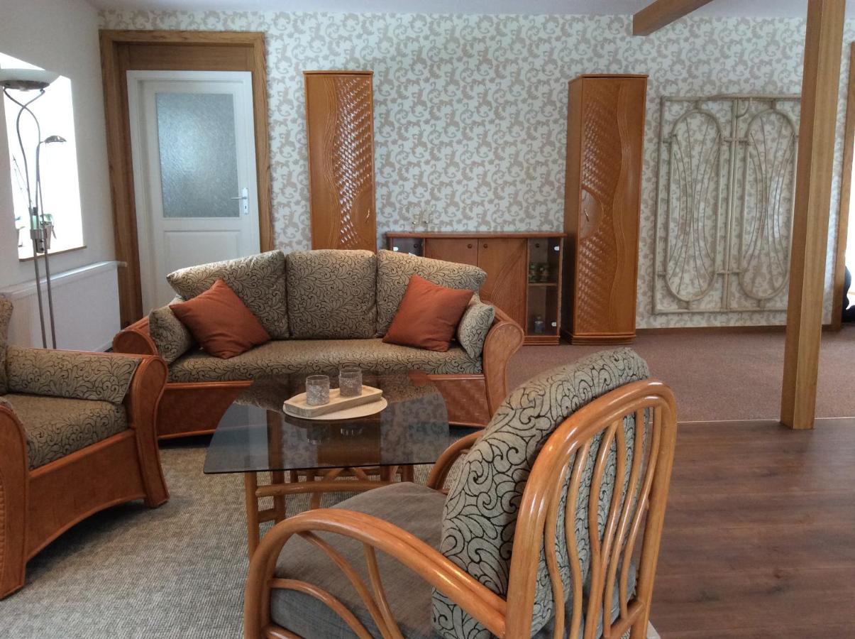 Ferienwohnung Direkt Am Potzlower See Экстерьер фото